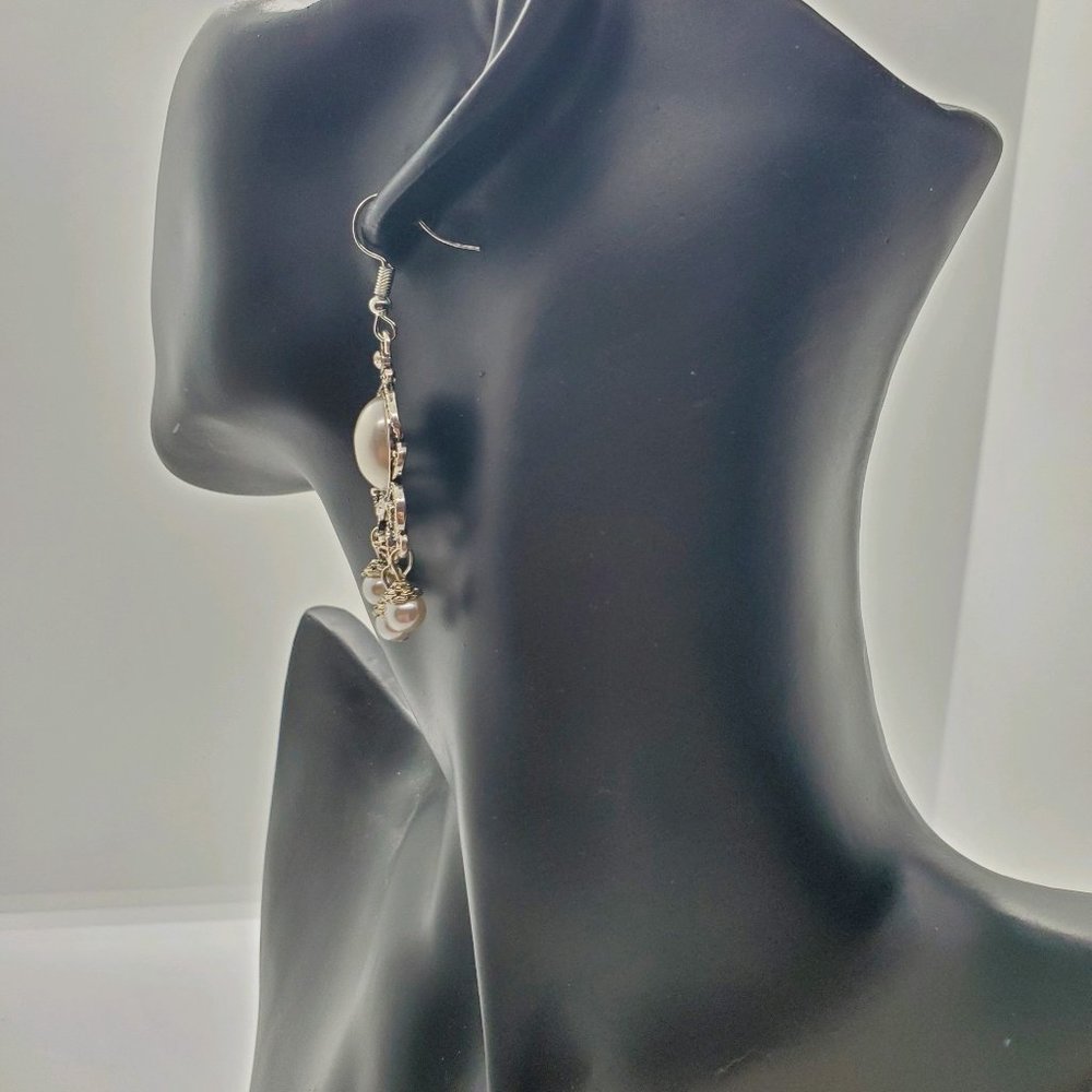 Beautiful Ornate Silver Earrings - Picture 5 of 7